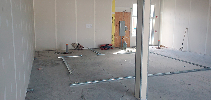 Is Your Drywall Cracking? Here’s What Edmonton’s Climate Is Doing To Your Walls	